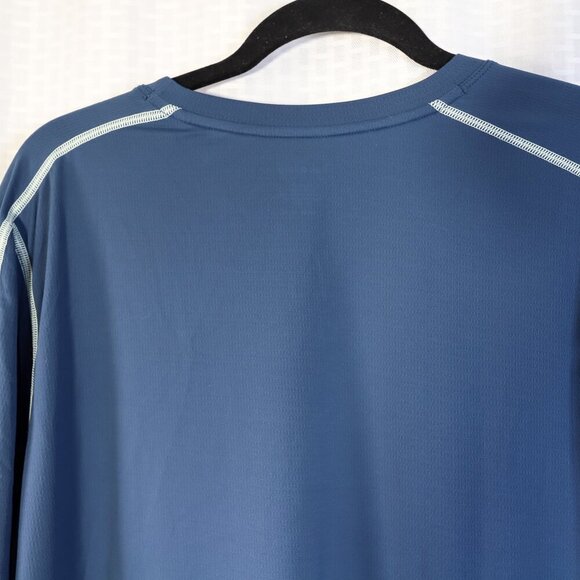 Peloton size L blue logo front short sleeve performance t-shirt - Picture 6 of 7